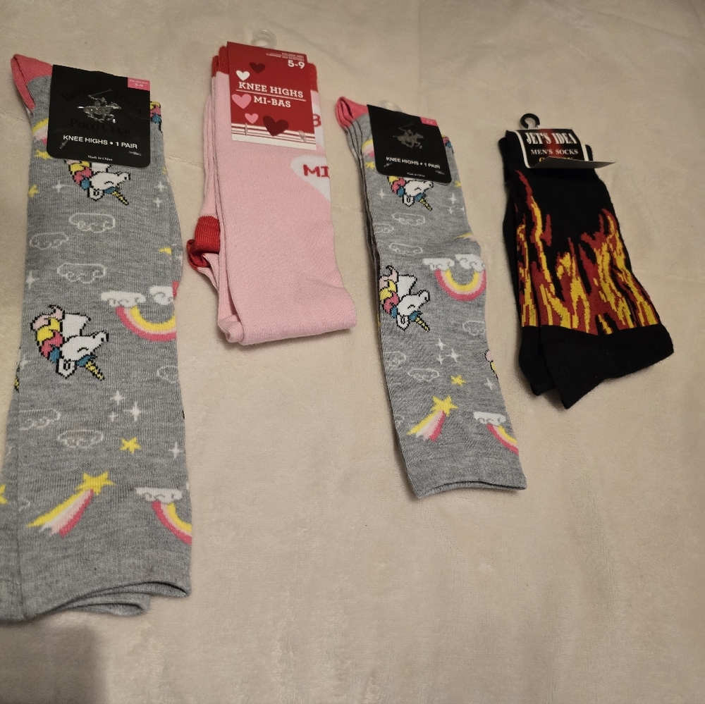 New 4 Pairs TwoBeverly Hills Polo Club Unicorn and Flames Knee-High Socks Set